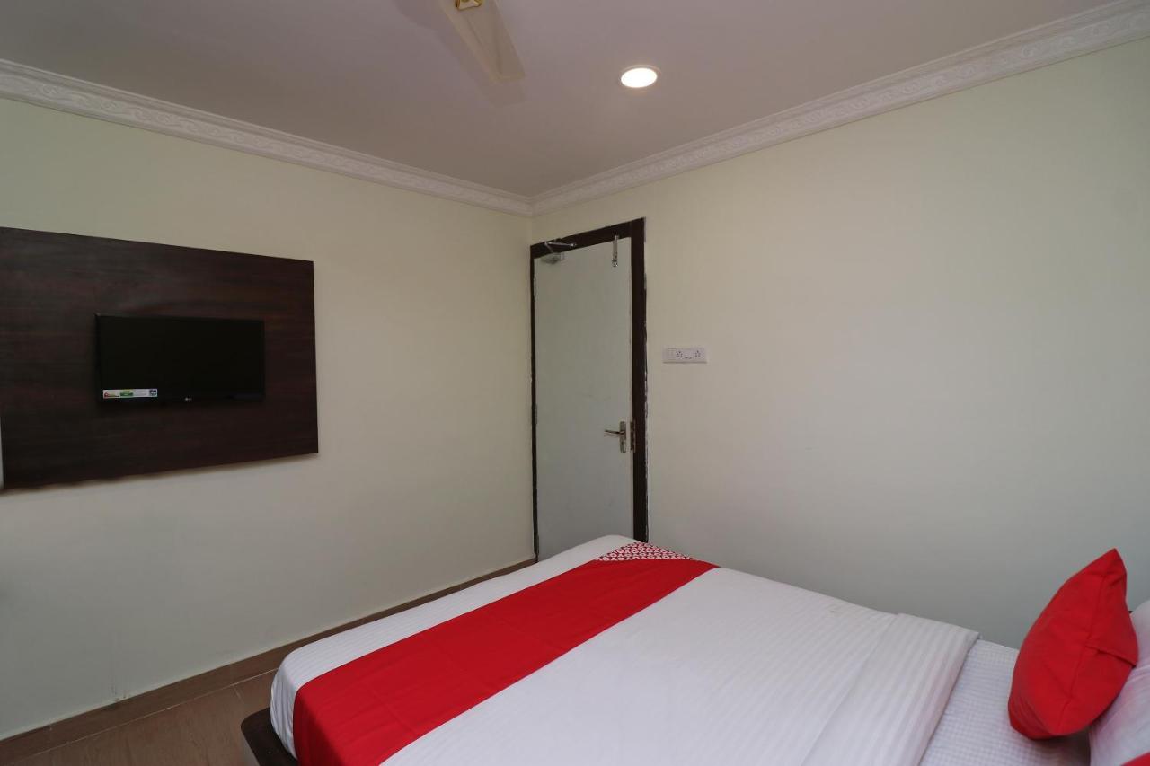 Oyo 27602 Hotel Green Space Bhubaneswar Exterior foto